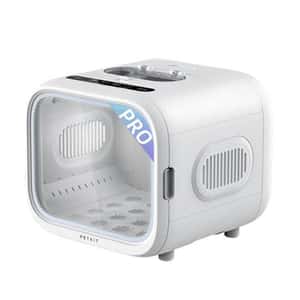 PetKit PRO智能貓砂盆，白色方形設計，帶透明門和通風孔，附數位顯示屏和PetKit品牌標誌