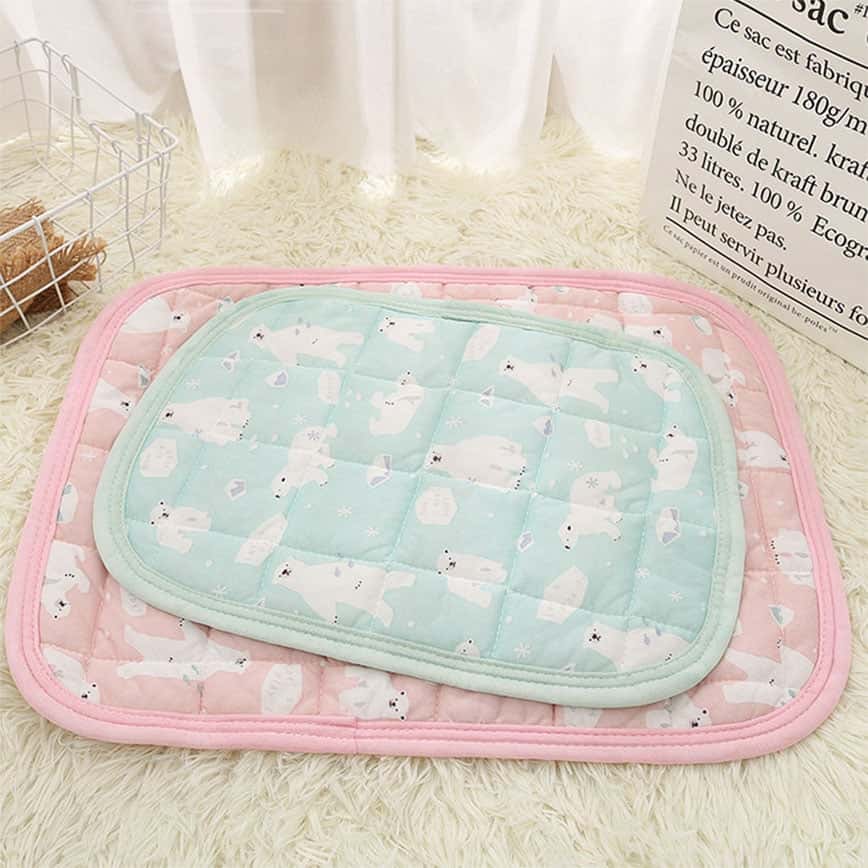 夏日冰涼墊 寵物床墊 粉熊/藍熊/牛油果 款式隨機 XL碼 (100x70cm) (圖片2)