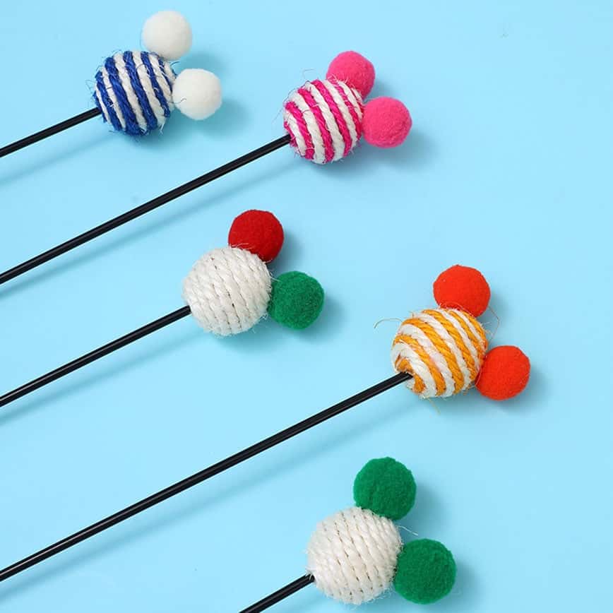 HelloDOG 玩具嚴選 劍麻球發聲逗貓棒 小熊頭 1支 (顏色隨機) (TBS) (圖片2)