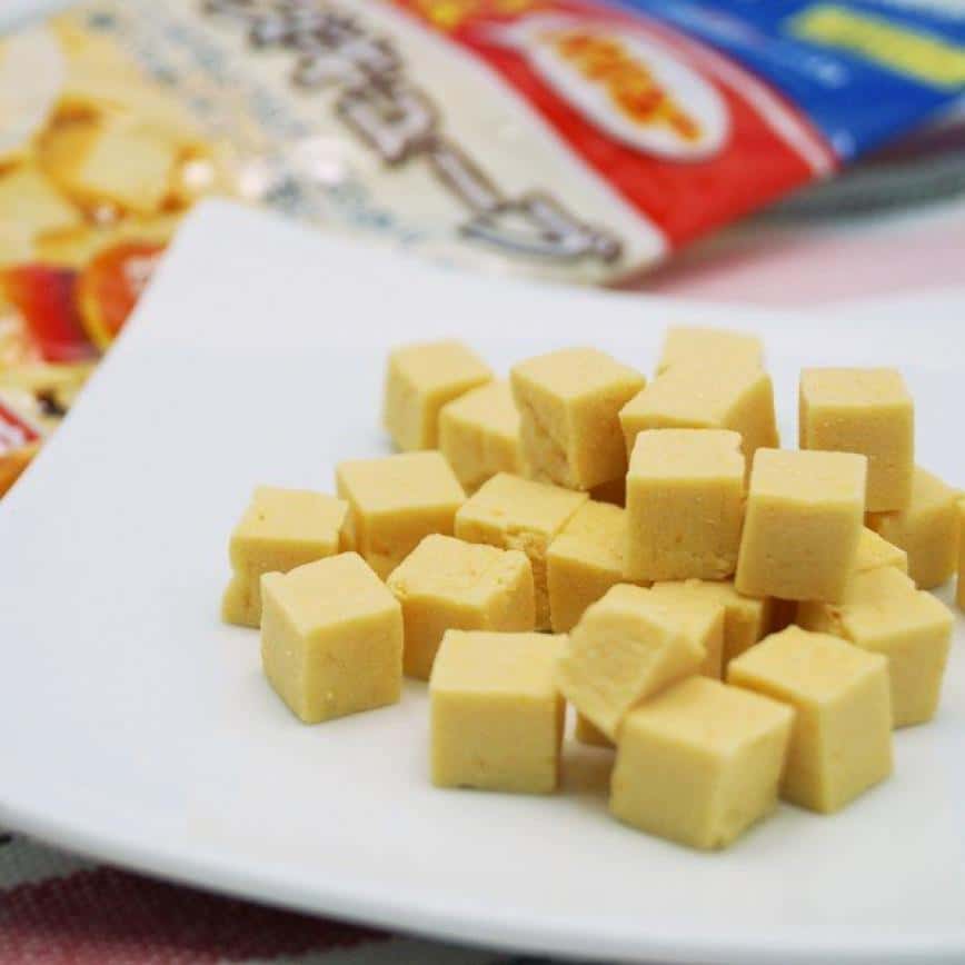 DoggyMan 日本狗零食 豐富奶酪芝士粒 60g (圖片2)